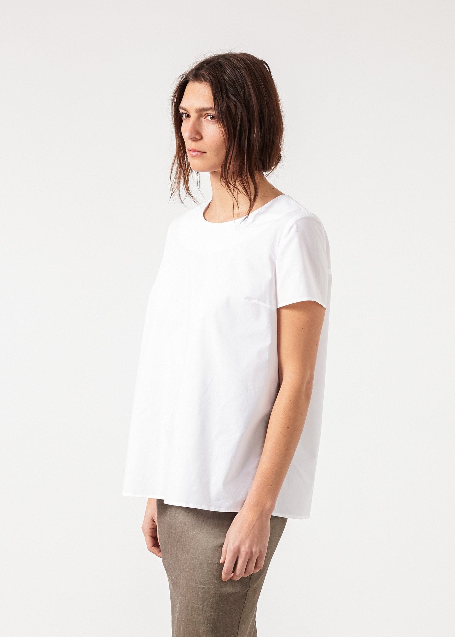 BLUSA PLISADA EN LA ESPALDA