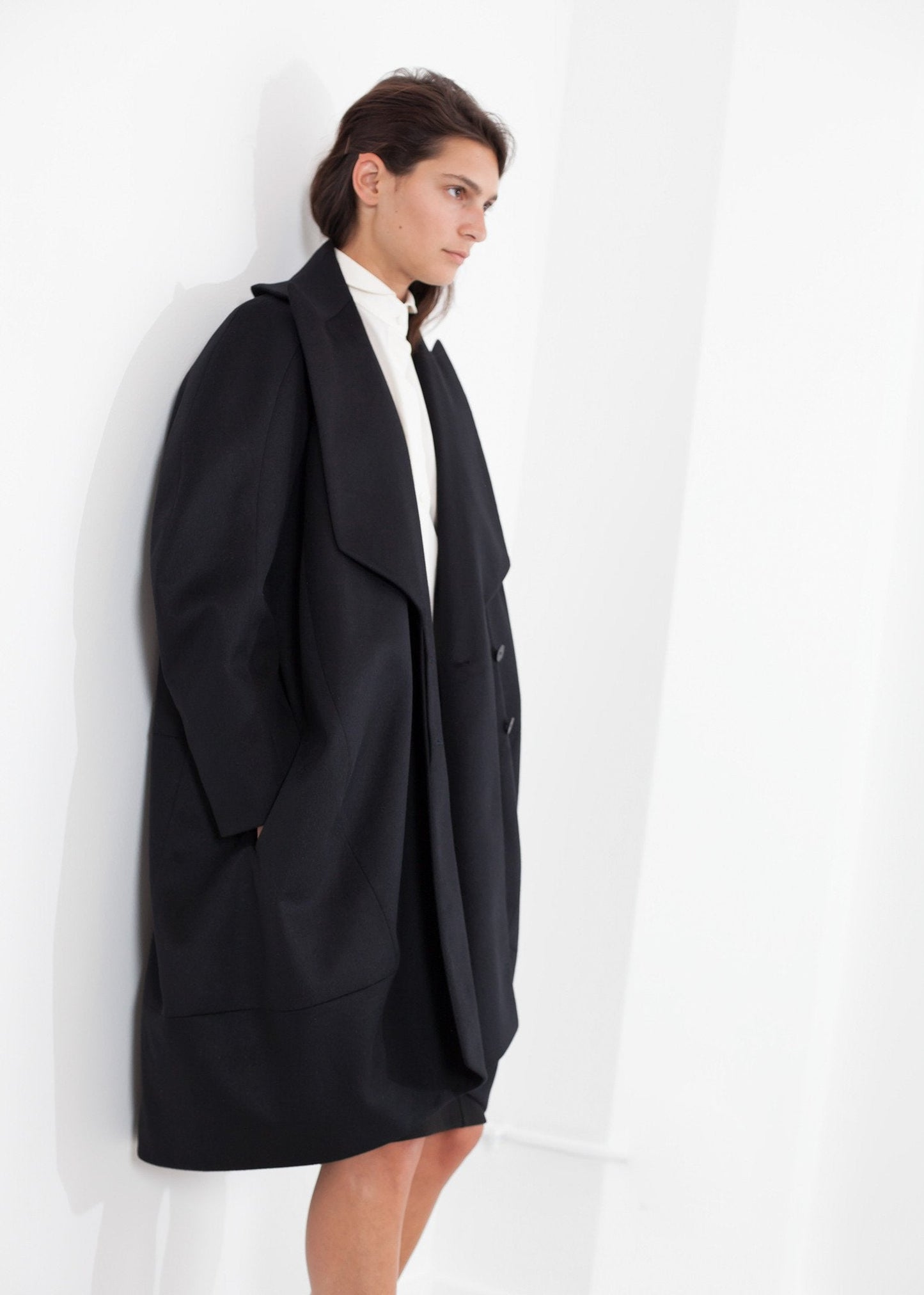 ABRIGO Shahmeena Cocoon en negro 