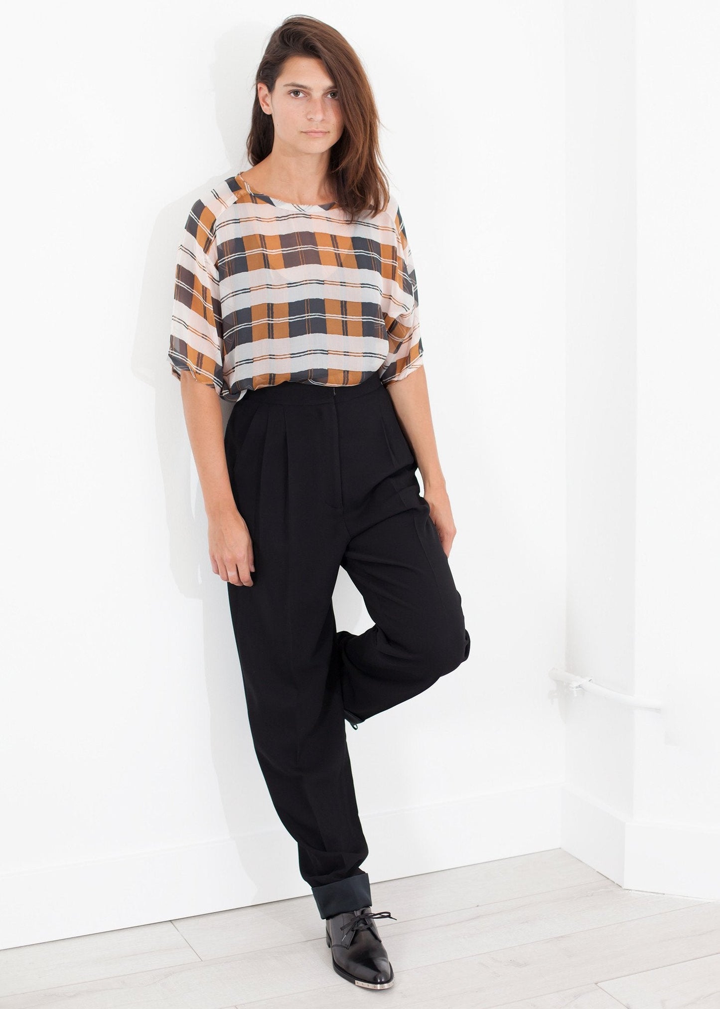 Pantalon à revers contrastés en noir