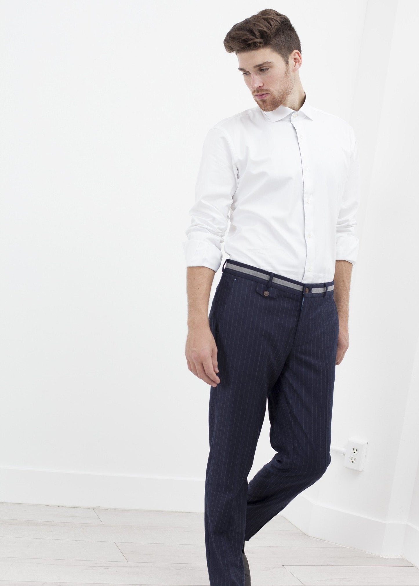 Pantalón Sinclair en rayas azul marino