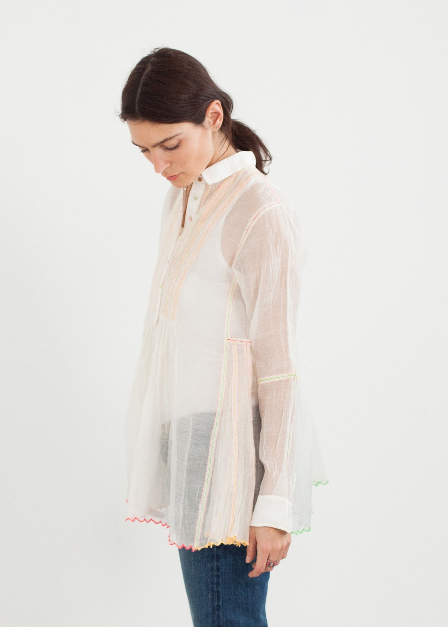 Blusa arcoiris transparente en blanco (!)