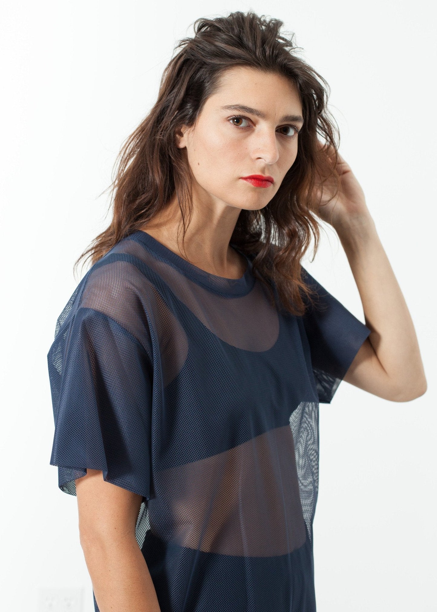 Sobrevestido de malla en azul marino