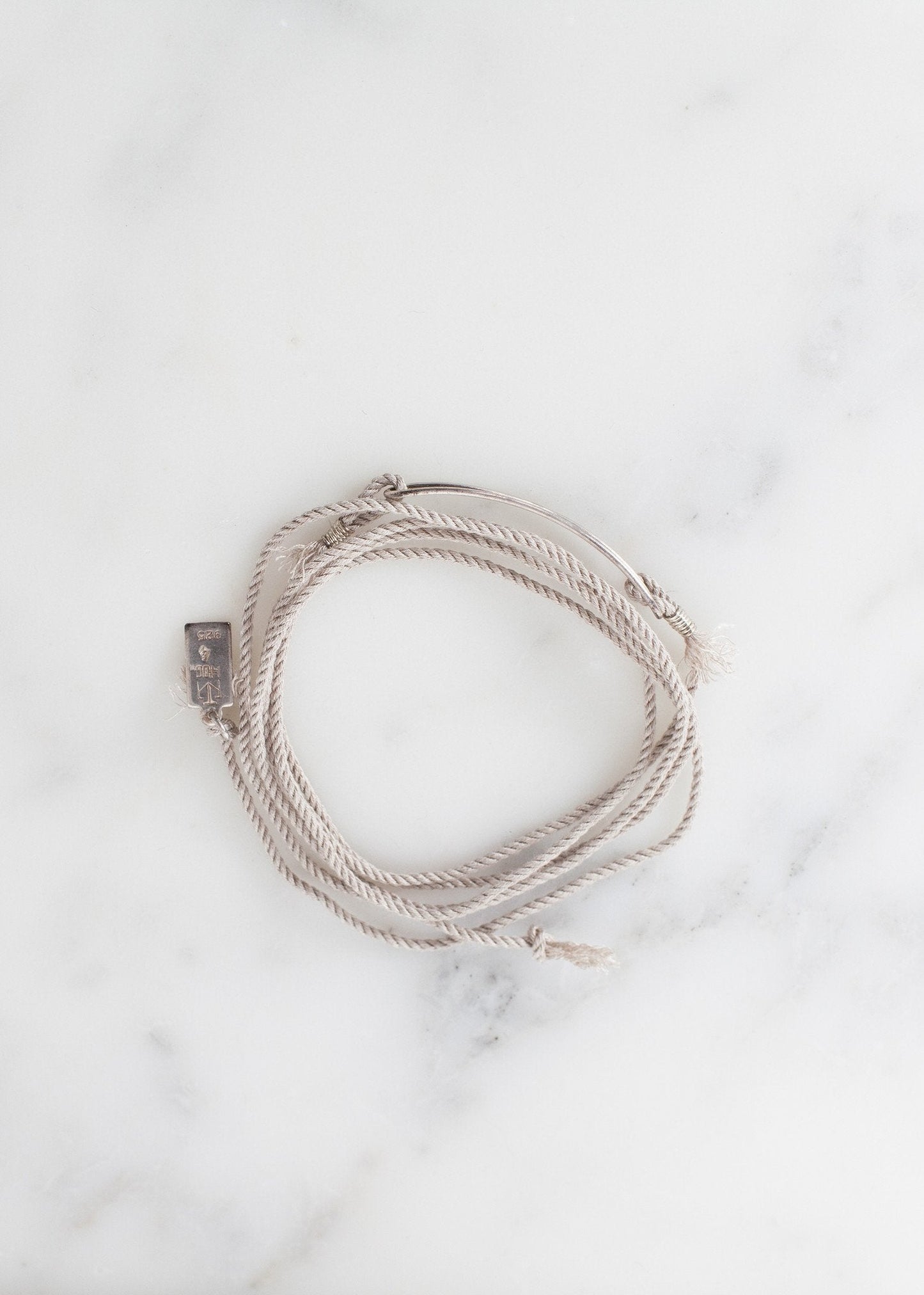 Pulsera 85 en Seda Gris/Plata