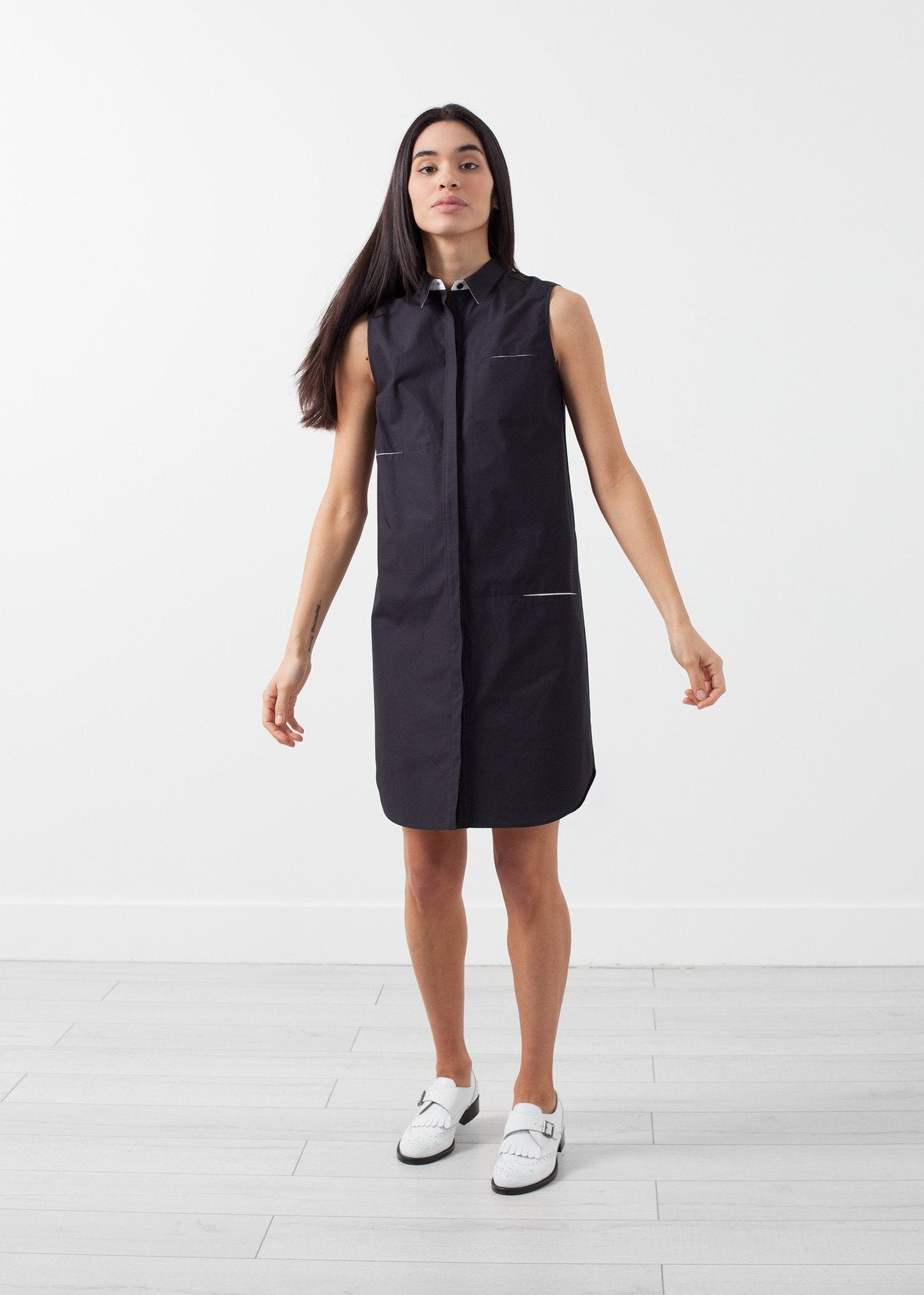 Vestido sin mangas con bolsillo oculto