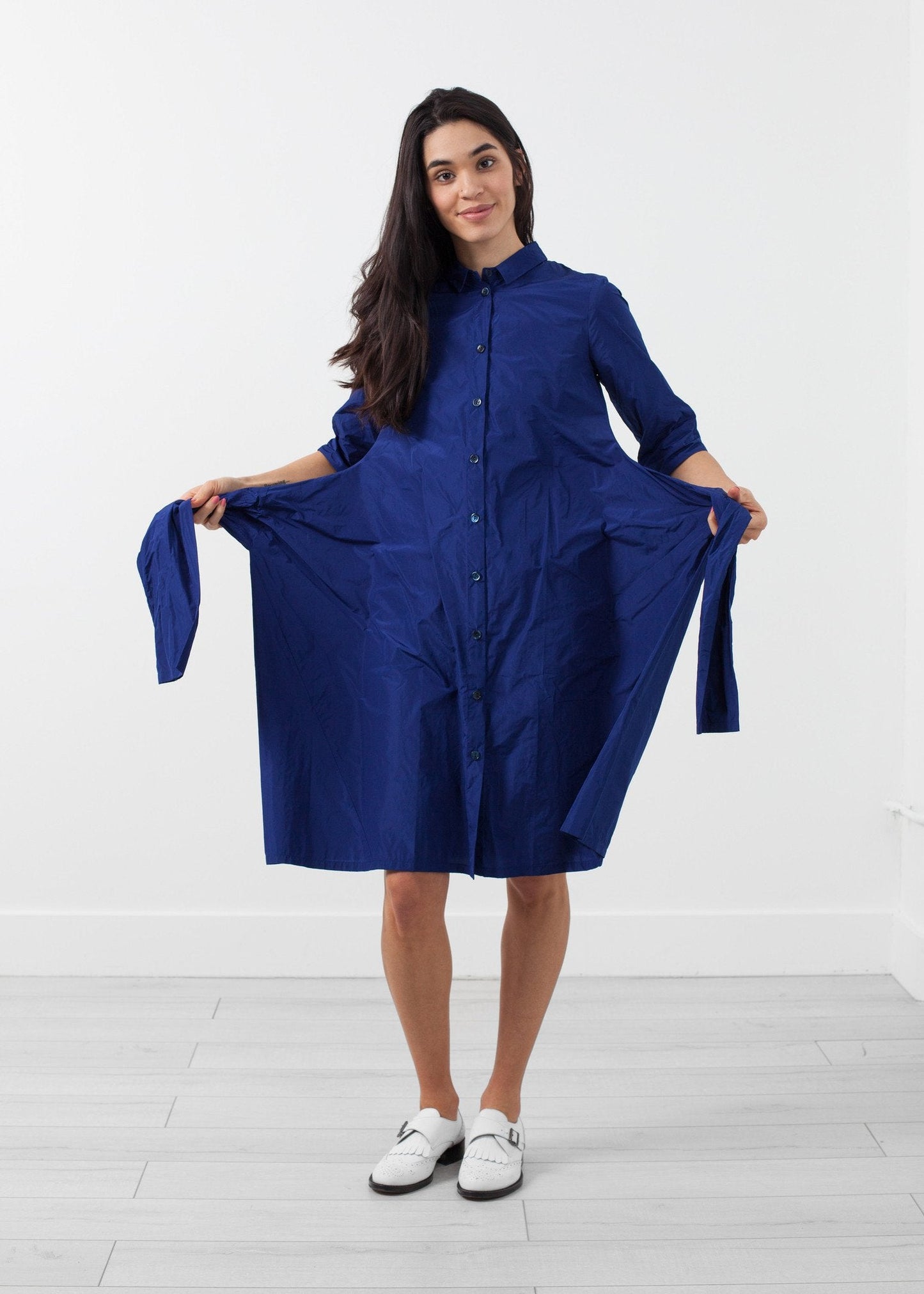 Vestido de manga anudada