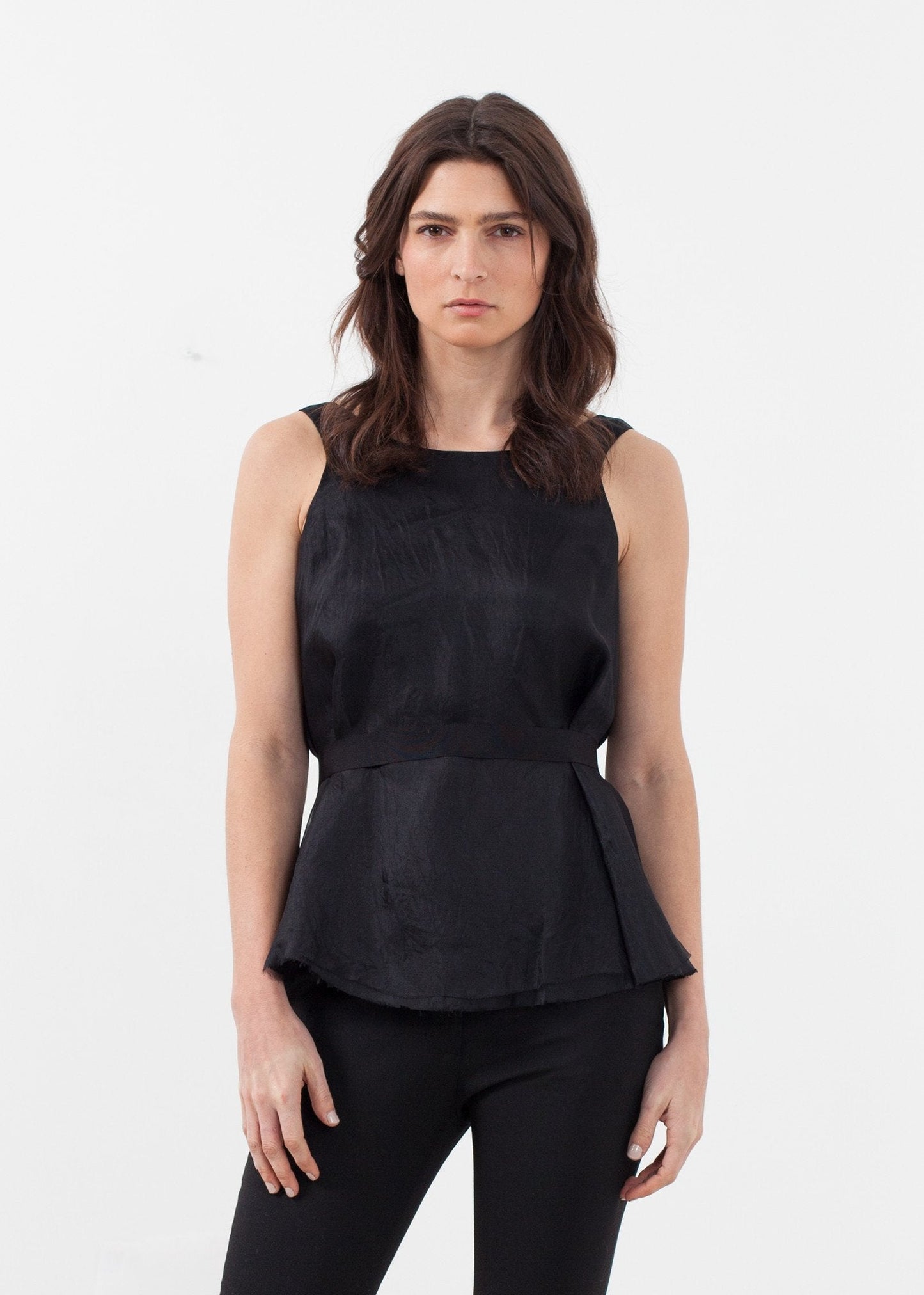 Top de organza con vuelo