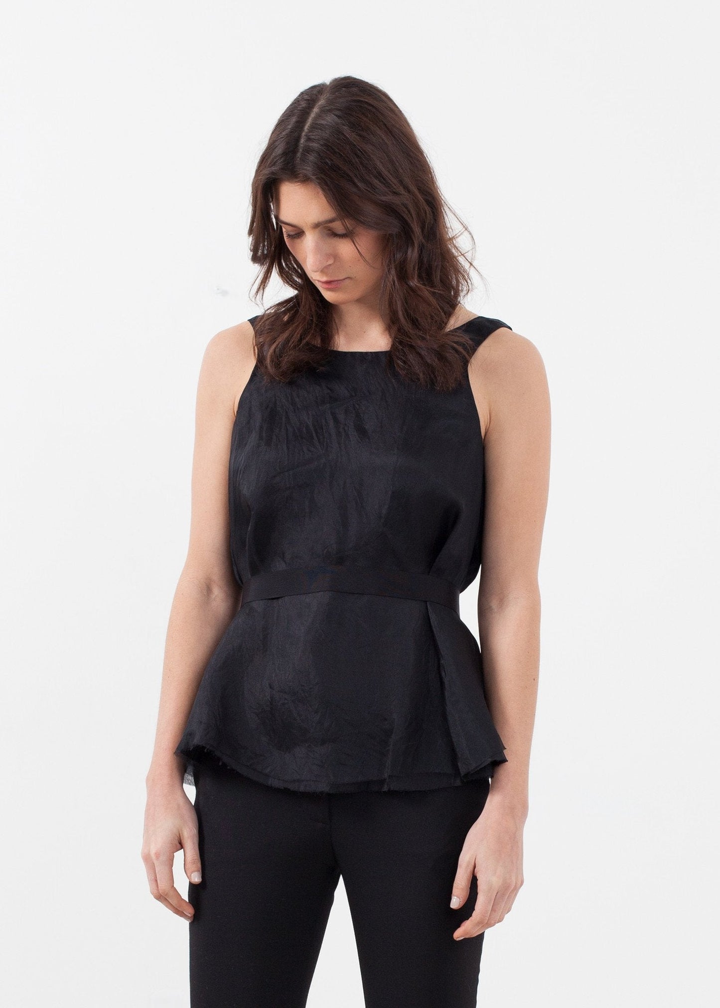 Top de organza con vuelo