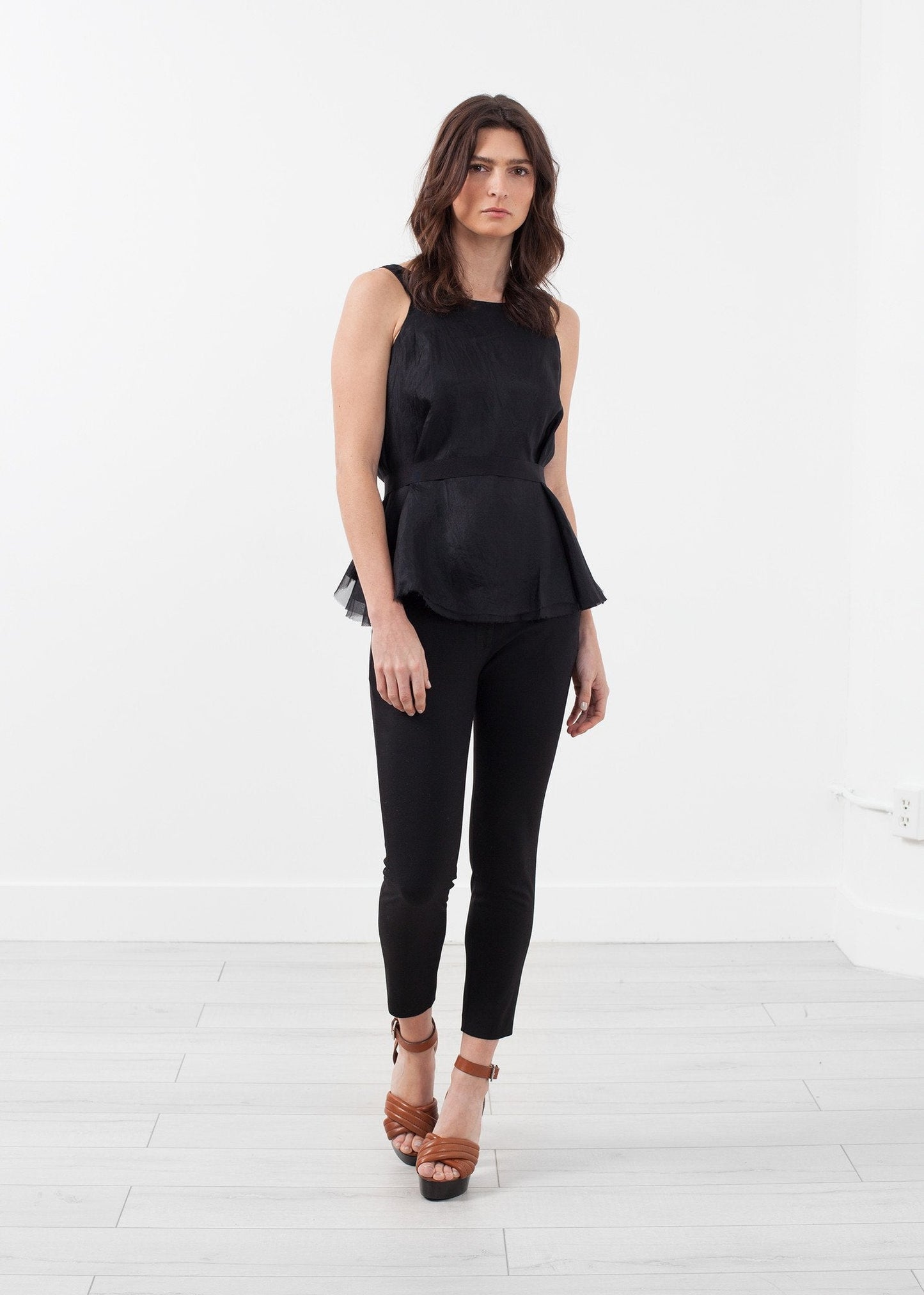 Top de organza con vuelo