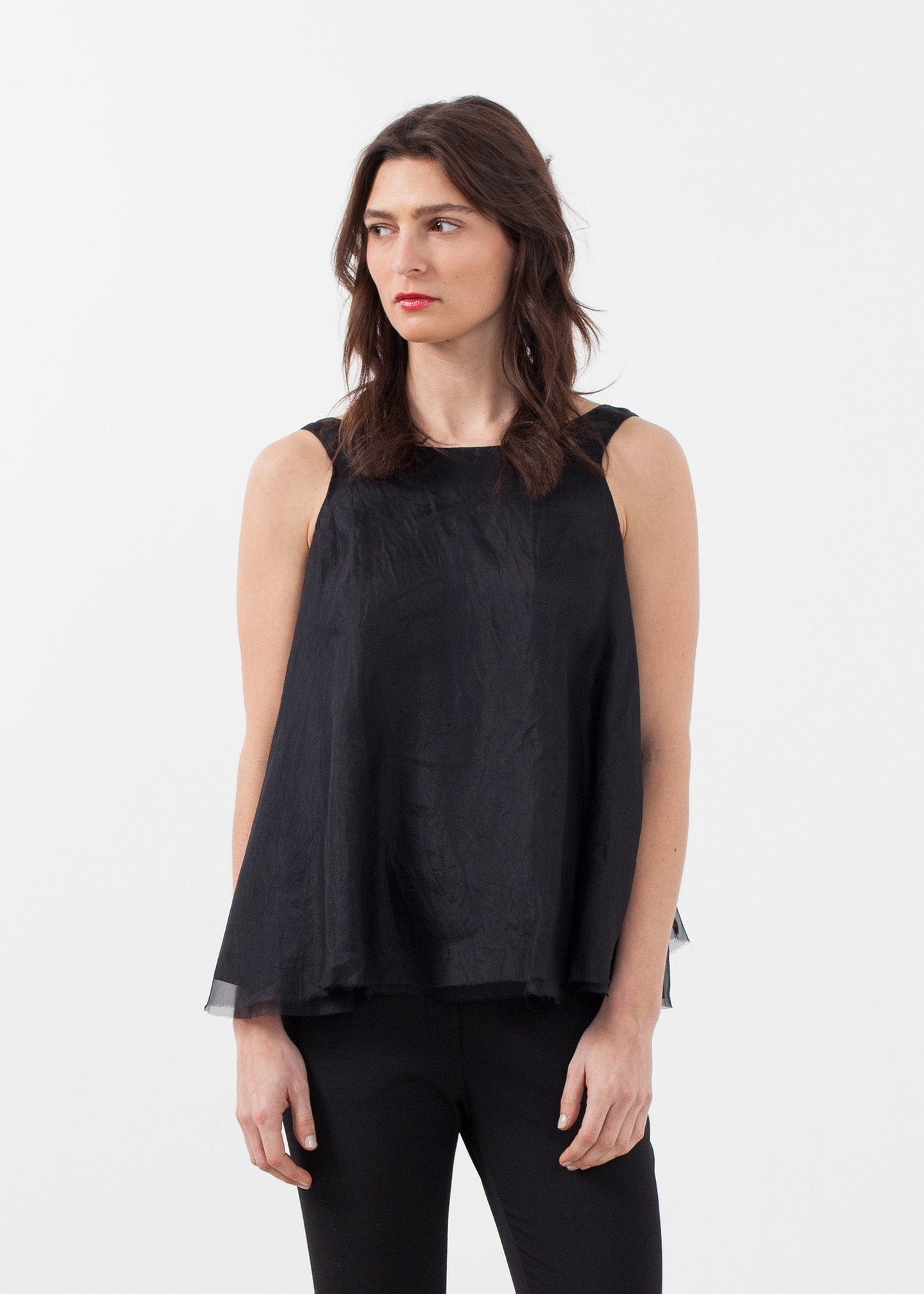 Top de organza con vuelo