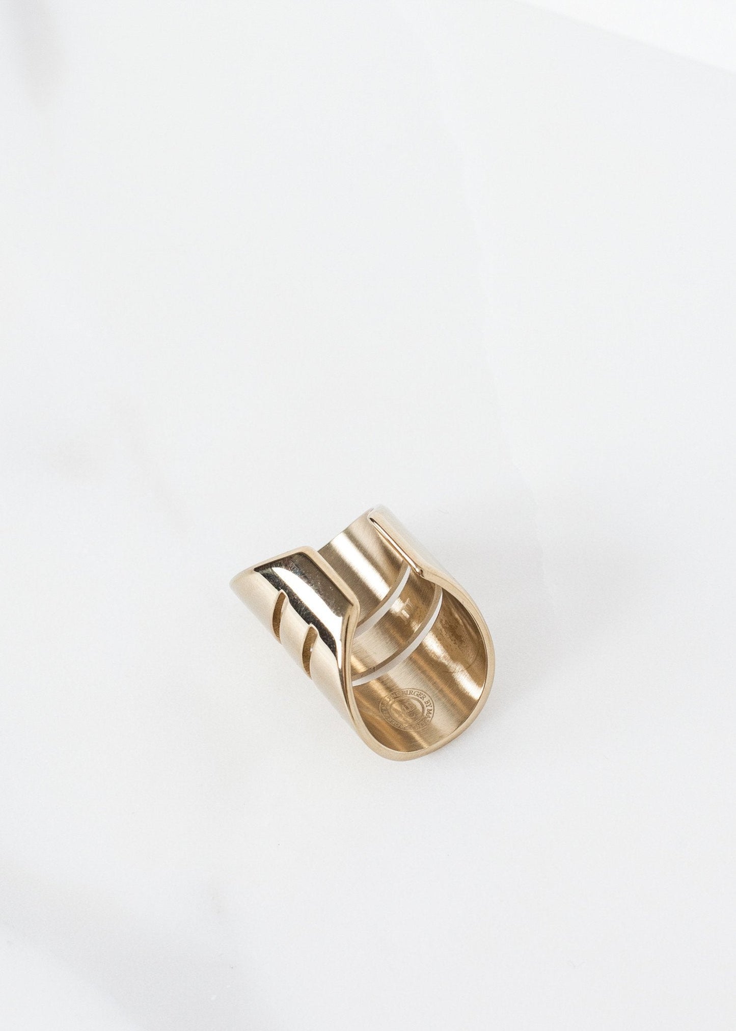 Anillo Irsila