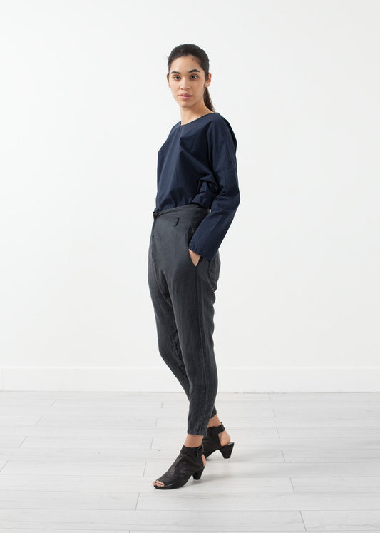 Pantalón cruzado