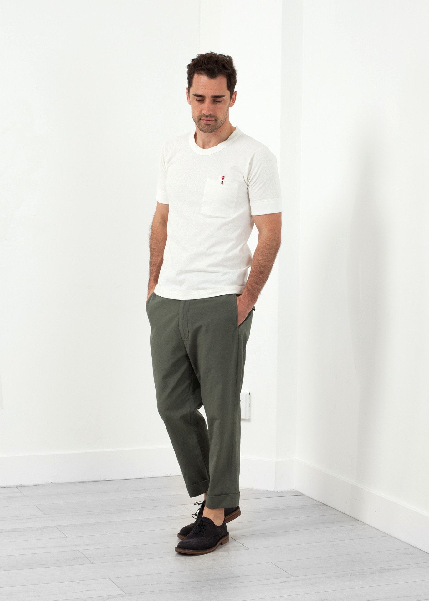 Pantalon à revers plat