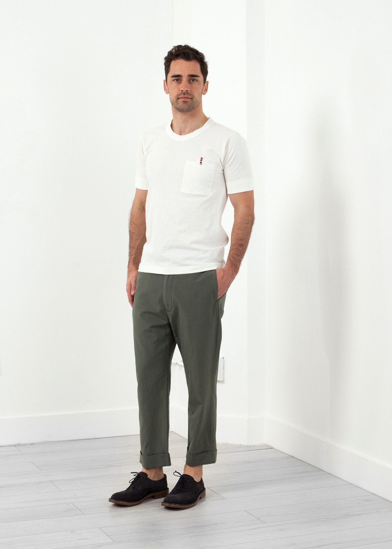 Pantalon à revers plat